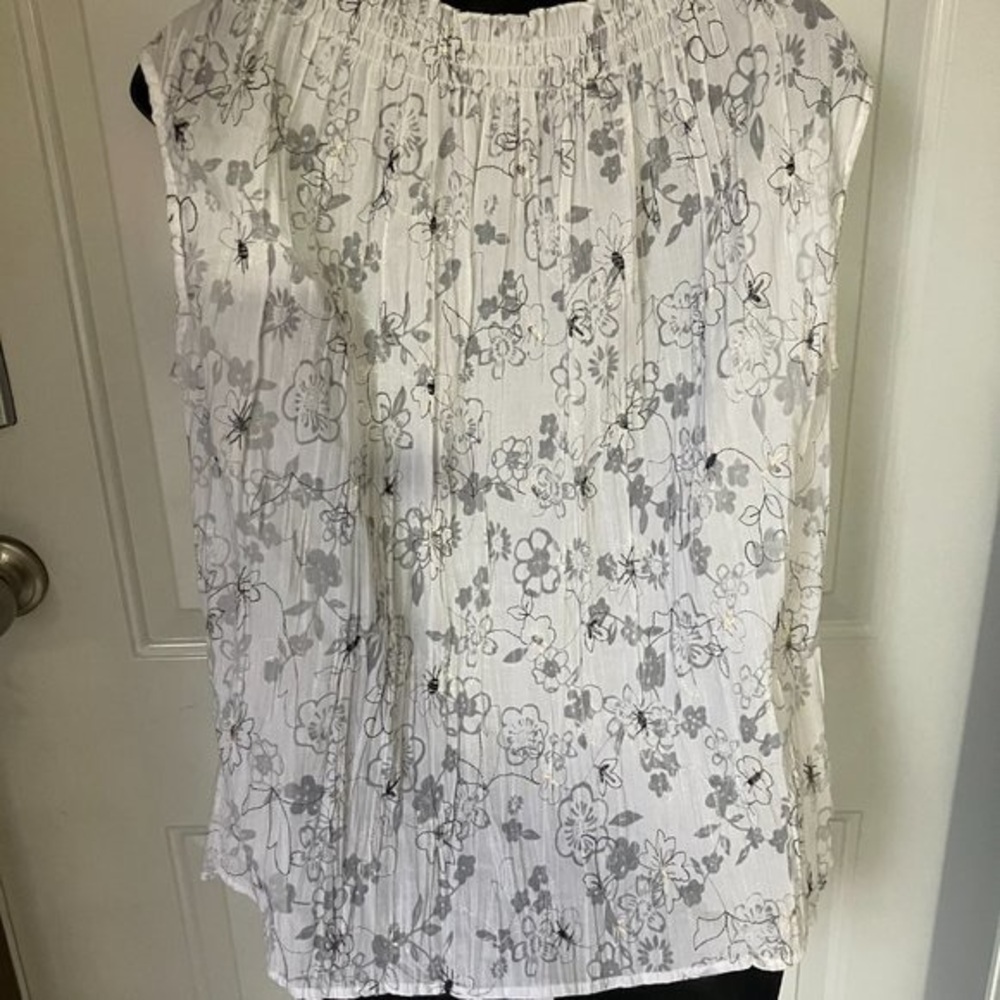 Denver Hayes Sleeveless Button Front Blouse Size L (T100)